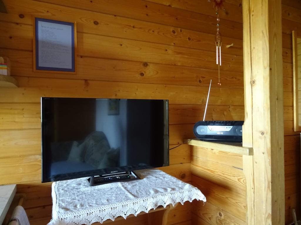 Baby- Und Kinderhof Aicherbauer Seeham Dış mekan fotoğraf